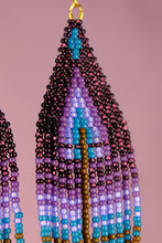 Load image into Gallery viewer, 09 ḡelhḡenáiq̓ : abalone
