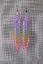 Load image into Gallery viewer, ’ik̓áiqela ḡʷísdu- happy colour (lavender)